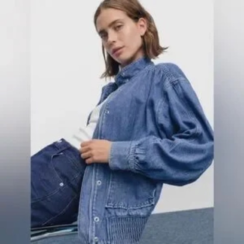 GAP UltraSoft Denim Bomber Jacket - Picture 8 of 8